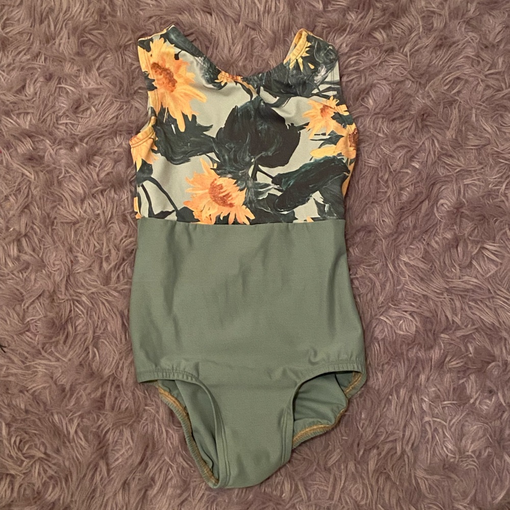 Lucky Leo leotard